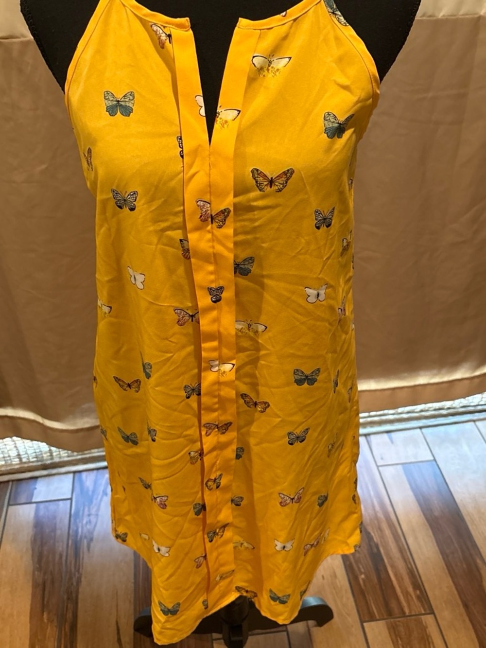 SHEIN Yellow Butterfly Halter Camisole